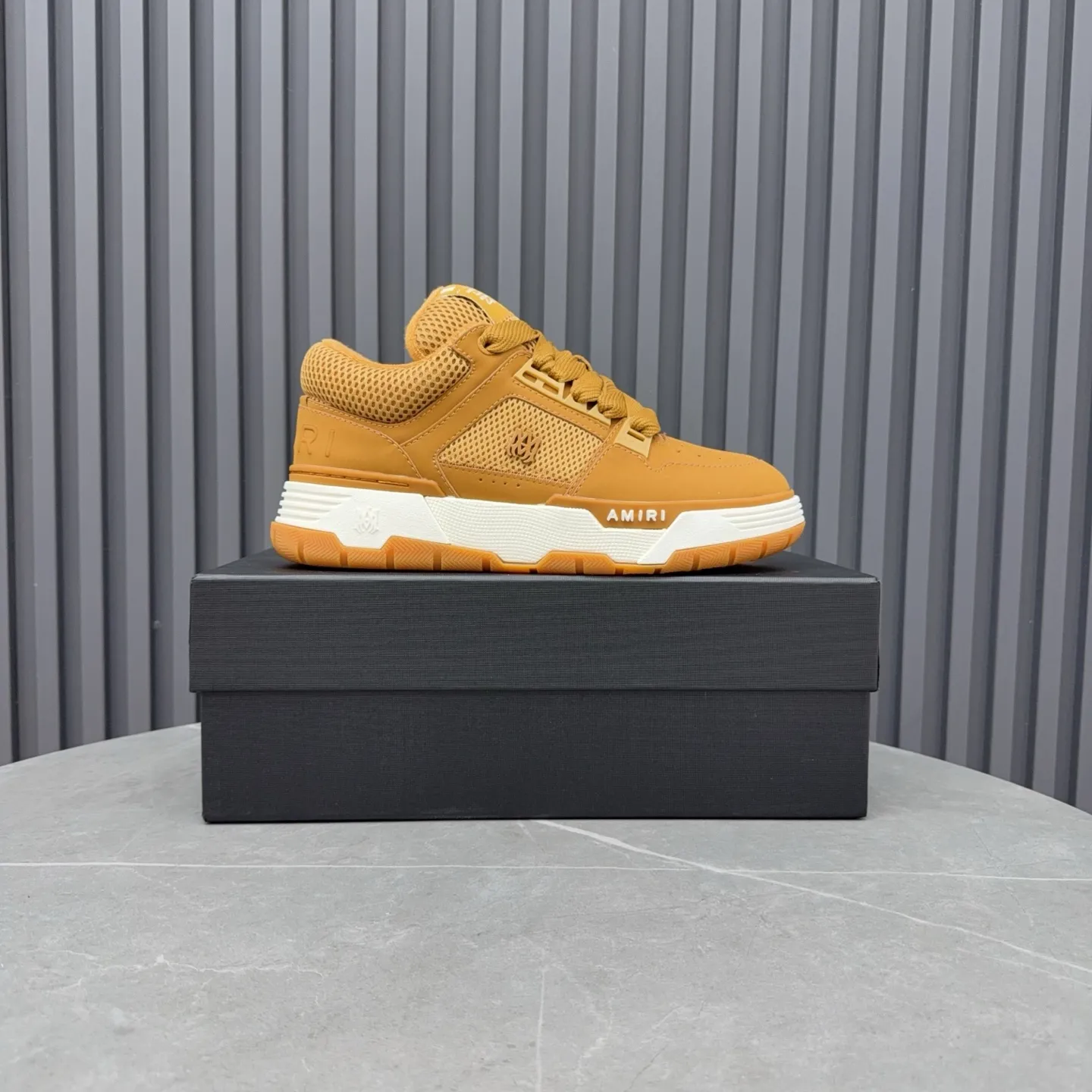 Men's shoes 💰660💰 AMIRI AMIRI trendy brand hot sale 🔥 Available all year round, couples 💑 Official website synchronization Imported fabrics 1⃣️ vs 1⃣️ replica, original factory special original sole, 35-45 (45. non-refundable)